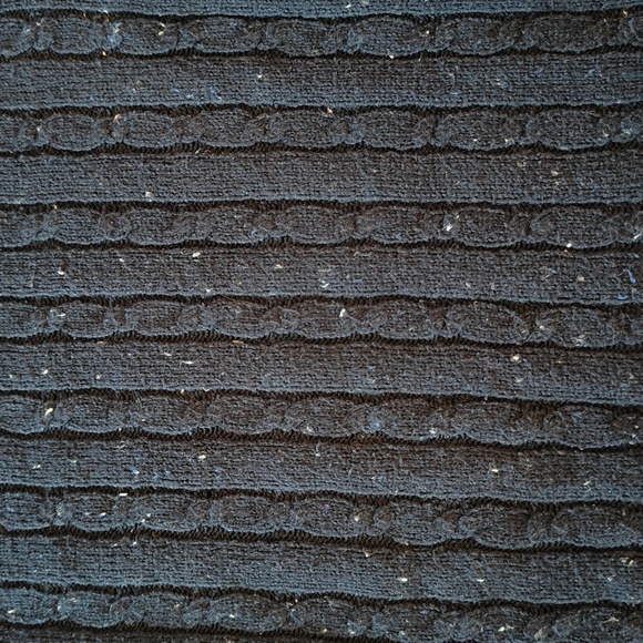 VGUC Navy sweater with button details - Picture 7 of 7